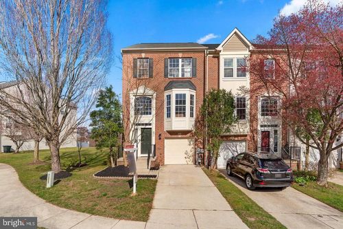 8804 Stonehouse Dr, ELLICOTT CITY, MD, 21043-1928 | Card Image