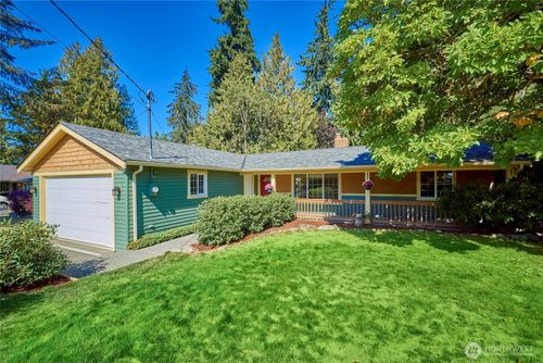 1304 N 192nd St, Shoreline, WA, 98133-3604 | Card Image