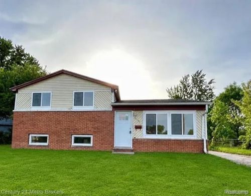1009 E Holbrook Ave, Flint, MI, 48505-2240 | Card Image