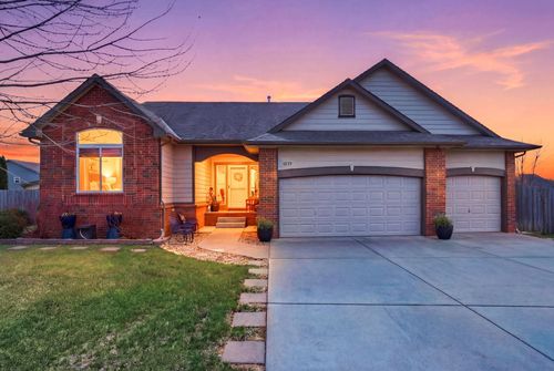 1019 E Hawthorne Ct, Derby, KS, 67037-3449 | Card Image