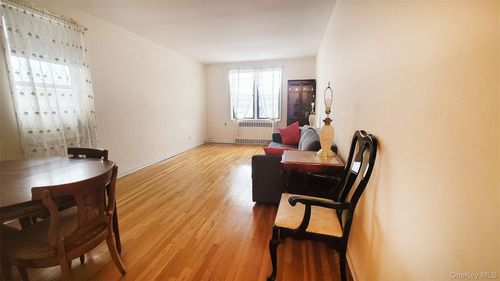 c5-99 66ave, New York, NY, 11374 | Card Image