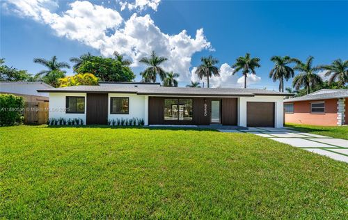 9230 Sw 183rd Ter, Palmetto Bay, FL, 33157-5774 | Card Image
