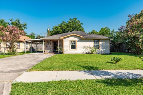 1423 Harrop Ave, Pasadena, TX, 77506-3627 | Card Image