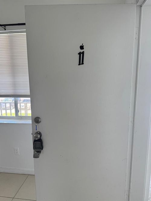apt-11-680 Ne 88th Ter, Miami Shores, FL, 33138-3424 | Card Image