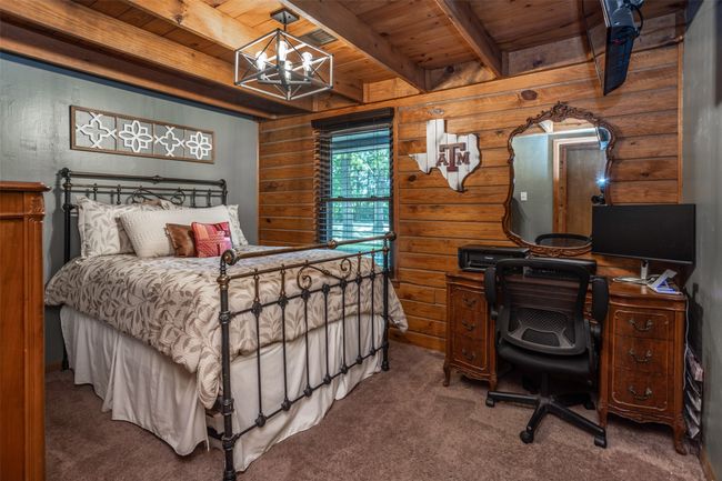 101 Easy St, House other with 4 bedrooms, 2 bathrooms and null parking in Valley View TX | Image 14