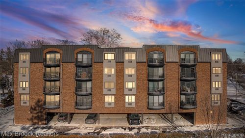 apt-406-35300 Woodward Ave, Birmingham, MI, 48009-0956 | Card Image