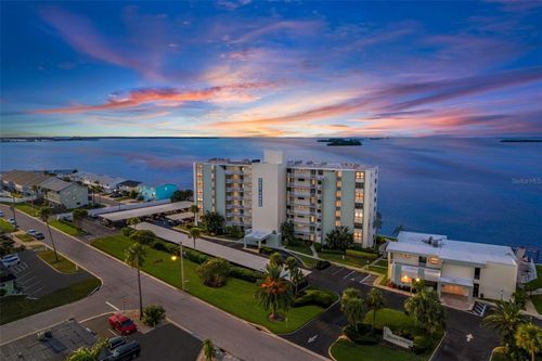 tr-b-102w-200 Woodette Dr, DUNEDIN, FL, 34698-1724 | Card Image