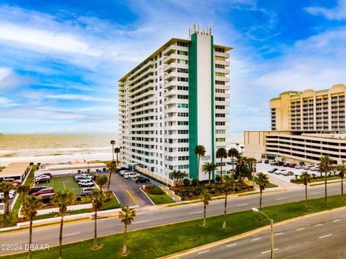 610-2800 N Atlantic Ave, Daytona Beach, FL, 32118-3052 | Card Image