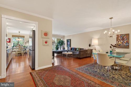 307-3031 Borge St, OAKTON, VA, 22124-2806 | Card Image