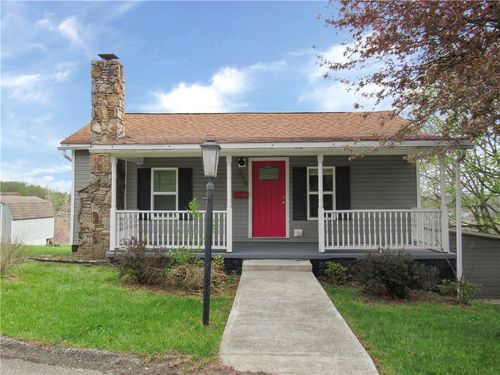 776 W Vine St, Mt Pleasant, PA, 15666-1424 | Card Image