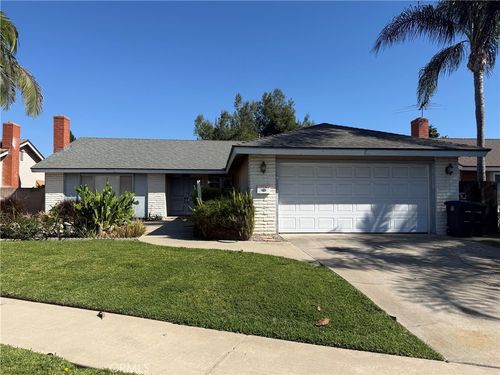 14272 Shadybrook, Tustin, CA, 92780 | Card Image