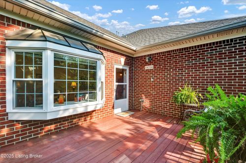 14214 Troon Dr, Louisville, KY, 40245-4704 | Card Image