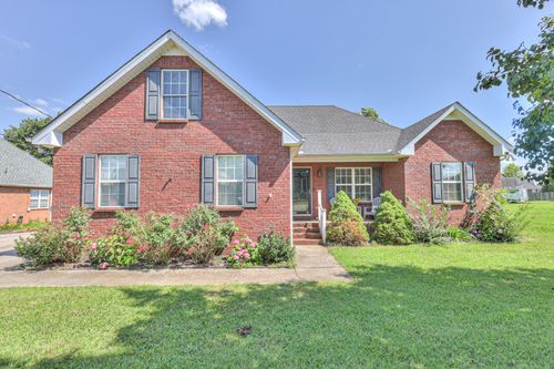 1304 Auldridge Dr, Christiana, TN, 37037-6606 | Card Image