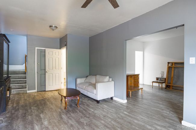 114 W Longwood Pl, House other with 3 bedrooms, 2 bathrooms and null parking in Detroit MI | Image 6