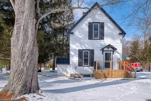 24694 Pioneer Line, West Lorne, ON, N0L2P0 | Card Image