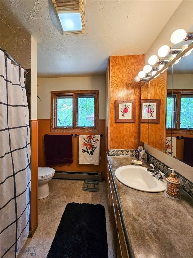 400 E 9 Th Ave, House other with 4 bedrooms, 3 bathrooms and null parking in Big Timber MT | Image 37