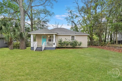 1305 E 32nd St, savannah, GA, 31404-2811 | Card Image