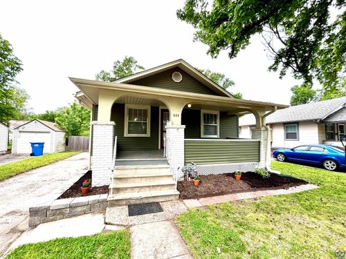625 Wayne Ave, Topeka, KS, 66606-1763 | Card Image