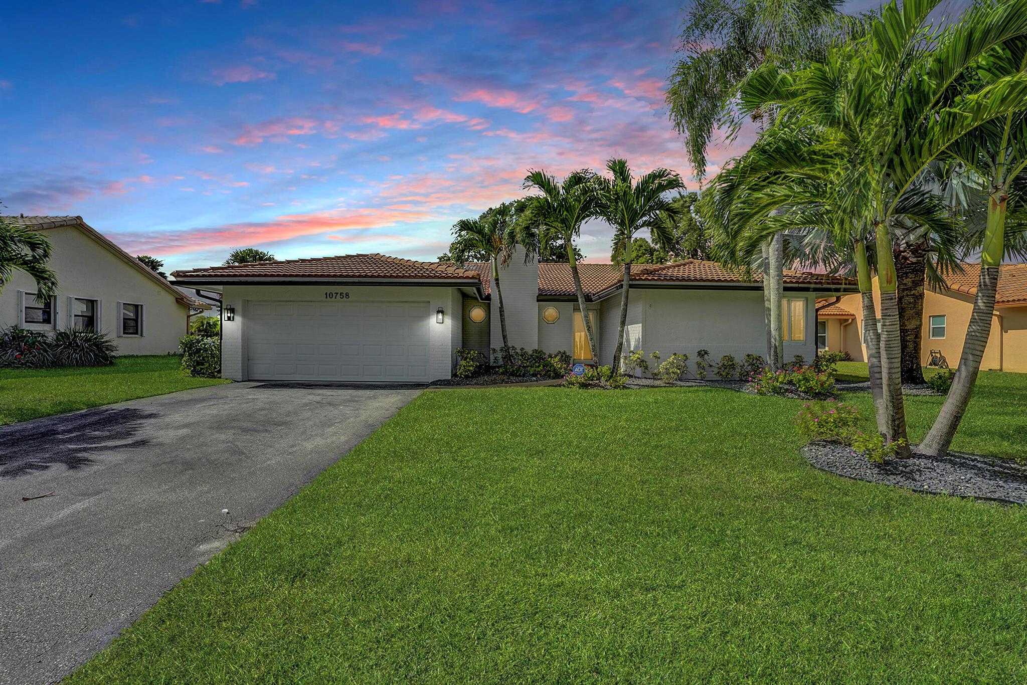8th Ct, Coral Springs, FL 33071