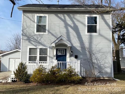 407 N Harris St, Saline, MI, 48176-1227 | Card Image