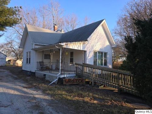311 S Charles St, Plymouth, IL, 62367-1101 | Card Image