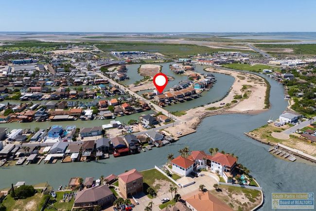 1302 - 1302 Harbor Island Dr, Condo with 2 bedrooms, 2 bathrooms and 1 parking in Port Isabel TX | Image 33