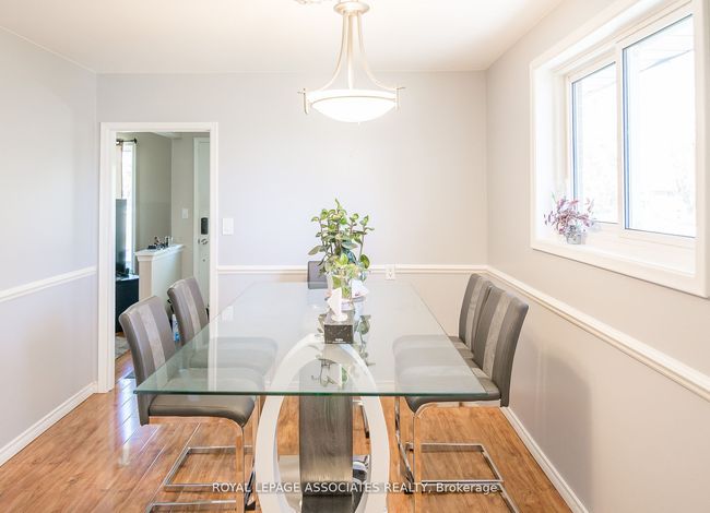 846 Antonio St, House other with 3 bedrooms, 1 bathrooms and 4 parking in Pickering ON | Image 5