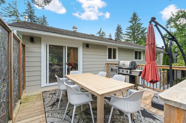 233 Dock Rd, House other with 3 bedrooms, 3 bathrooms and 5 parking in Barrie ON | Image 39