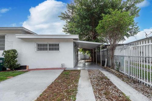 h-321 Nw 21st Avenue, Miami, FL, 33125 | Card Image