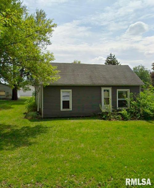 19 1st St, Matherville, IL, 61263-9008 | Card Image