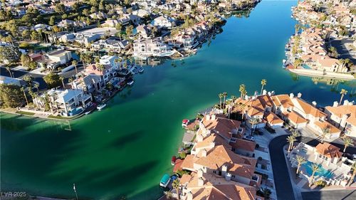 3204 Malibu Vista St, Las Vegas, NV, 89117-3334 | Card Image