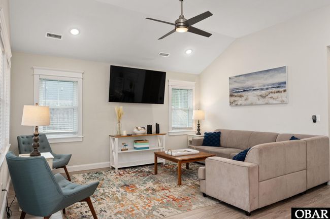 1410 Hill St, House other with 4 bedrooms, 3 bathrooms and null parking in Kill Devil Hills NC | Image 5