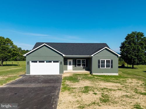 131 Deerfield Ests, Stanley, VA, 22851-3454 | Card Image