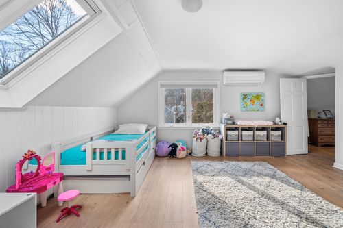 102 Silver Lake Rd, Hollis, NH, 03049-6262 | Card Image