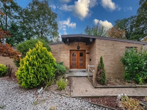 1572 Brookline Blvd, Brookline, PA, 15226-1914 | Card Image