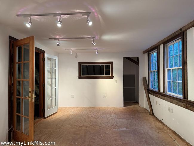 9 Moshup Trl, House other with 2 bedrooms, 2 bathrooms and null parking in Aquinnah MA | Image 20