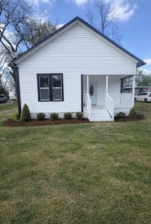 508 Enon Springs Rd W, Smyrna, TN, 37167-2905 | Card Image
