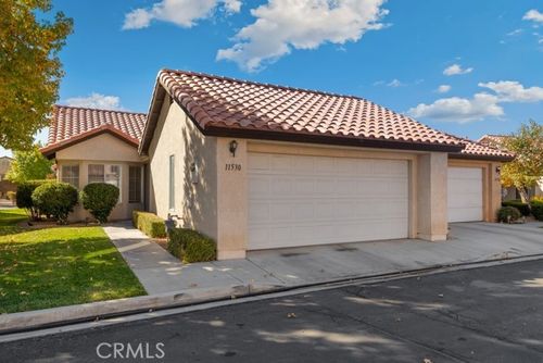  Oak Street, Apple Valley, CA, 92308 | Card Image