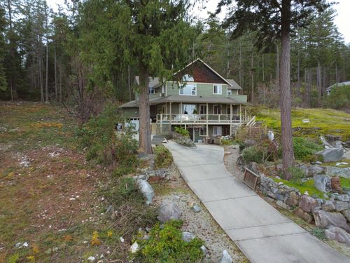 4177 Johnston Heights Dr, Garden Bay, BC, V0N1S1 | Card Image