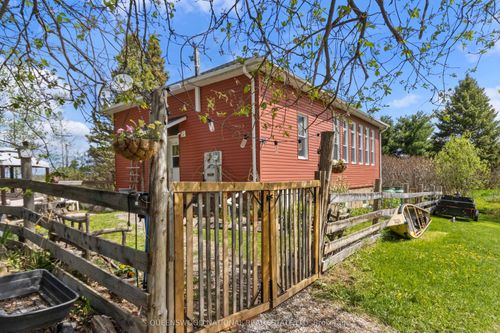 2018 Ruby Rd, Killaloe, ON, K0J2A0 | Card Image