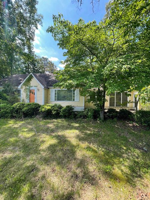 1092 Bexar Ave E, Hamilton, AL, 35570-4061 | Card Image