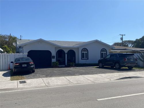 3251 Sw 67th Ave, Miami, FL, 33155-3976 | Card Image