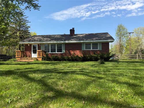 6772 Wells Rd, Petersburg, MI, 49270-9714 | Card Image