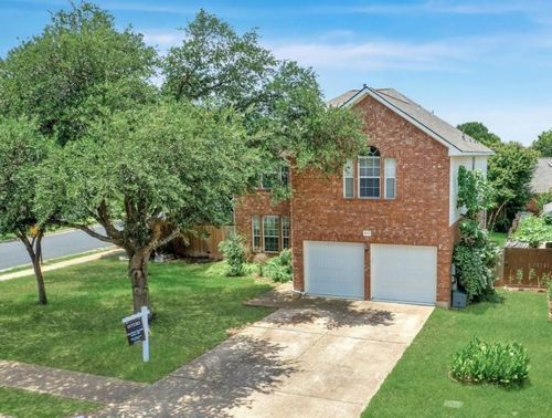 8613 Glen Canyon Dr, Round Rock, TX, 78681-3455 | Card Image