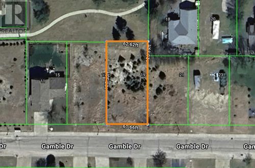 17 Gamble Dr, Dryden, ON, P8N3J9 | Card Image