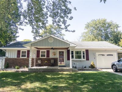 8 Lakeview, House other with 4 bedrooms, 1 bathrooms and null parking in Catlin IL | Image 2