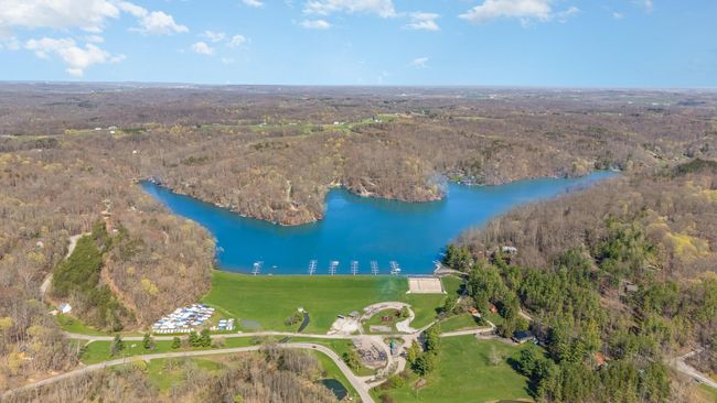 Lake of Four Seasons | Image 35