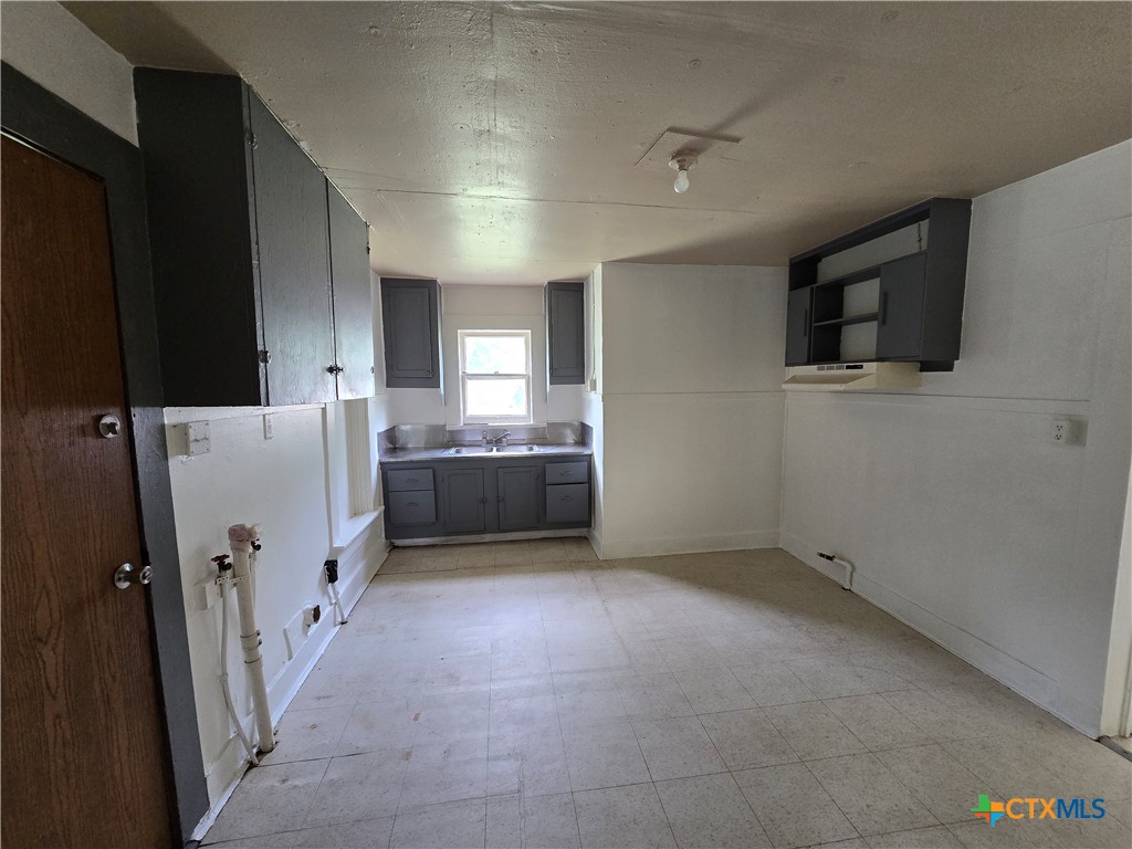 Residential in Marlin 4