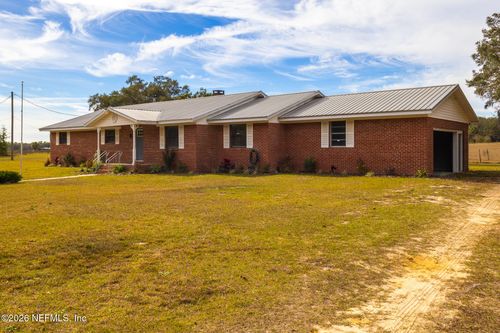 401 Pleasant Street, Pomona Park, FL, 32181 | Card Image