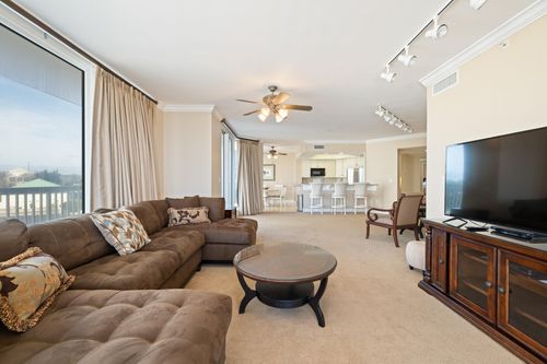 308-15400 Emerald Coast Pkwy, Destin, FL, 32541-8534 | Card Image
